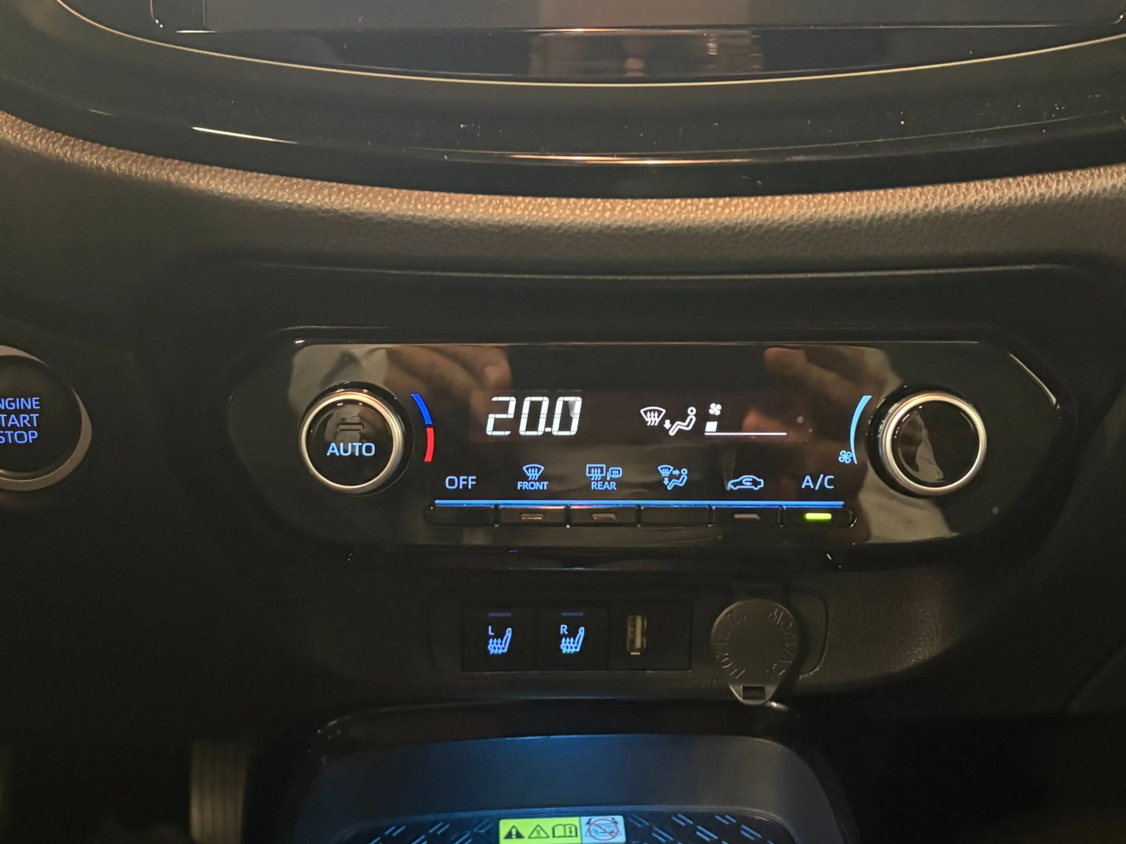 Toyota Aygo X 1.0 VVT-i S-CVT Premium Cabriotop Automaat / Leder — photo 9