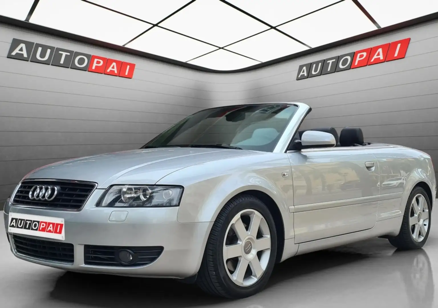 Audi A4 Descapotable Automático de 2 Puertas Plateado - 2
