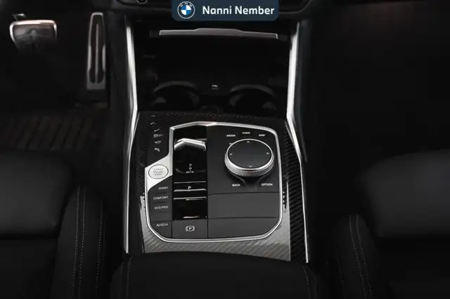 BMW 3 Series view 13