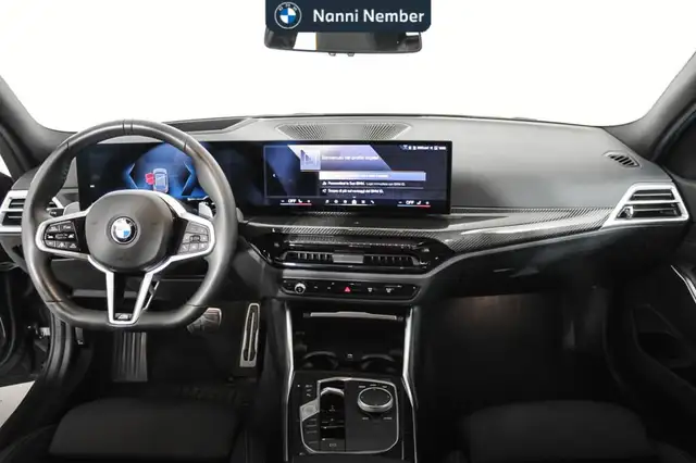 BMW 3 Series view 11