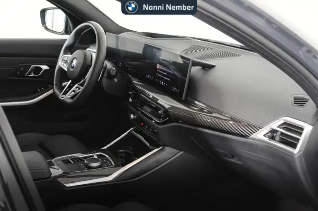 BMW 3 Series view 8