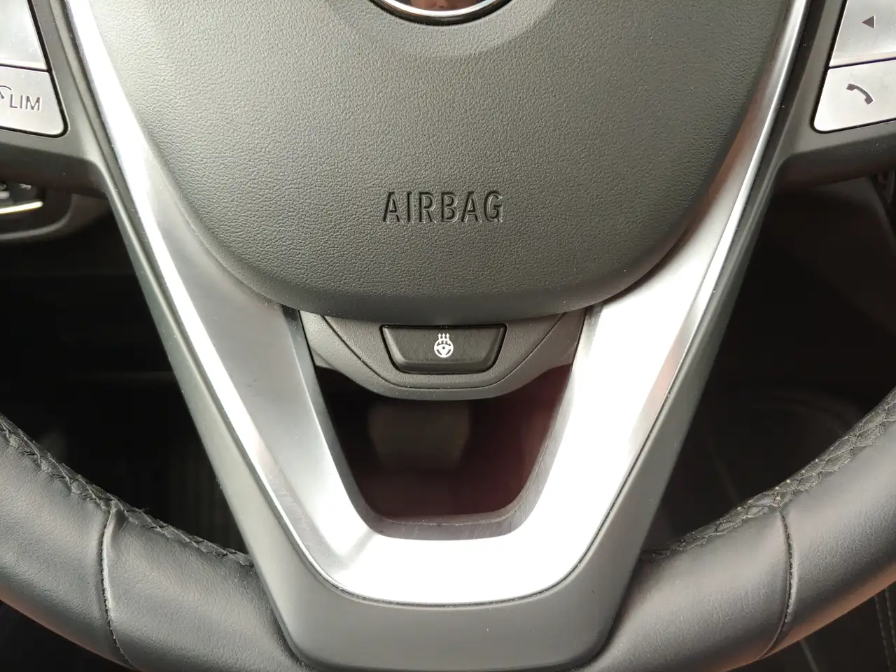 BMW X4 снимка BMW X4
