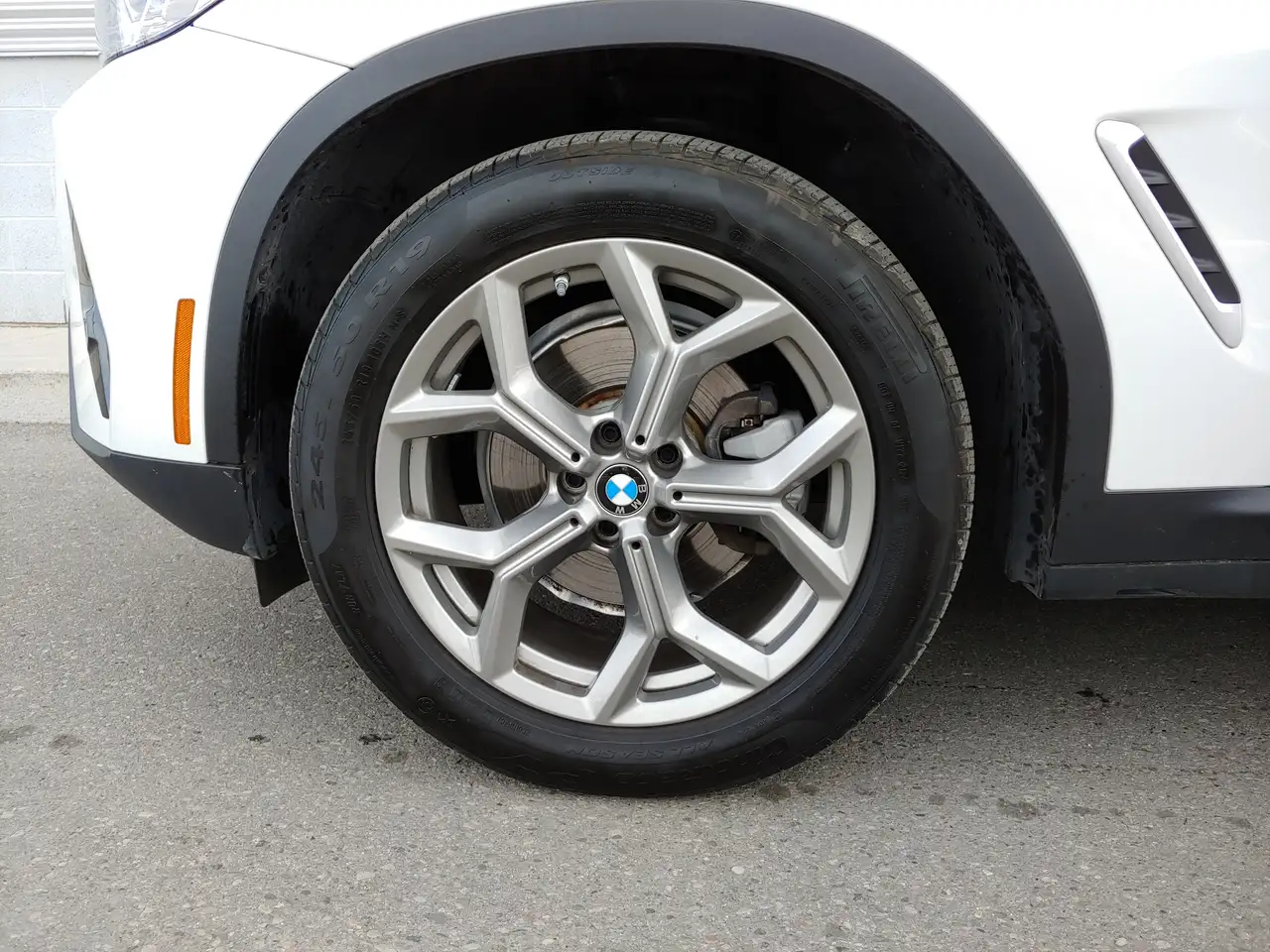 BMW X4 снимка BMW X4