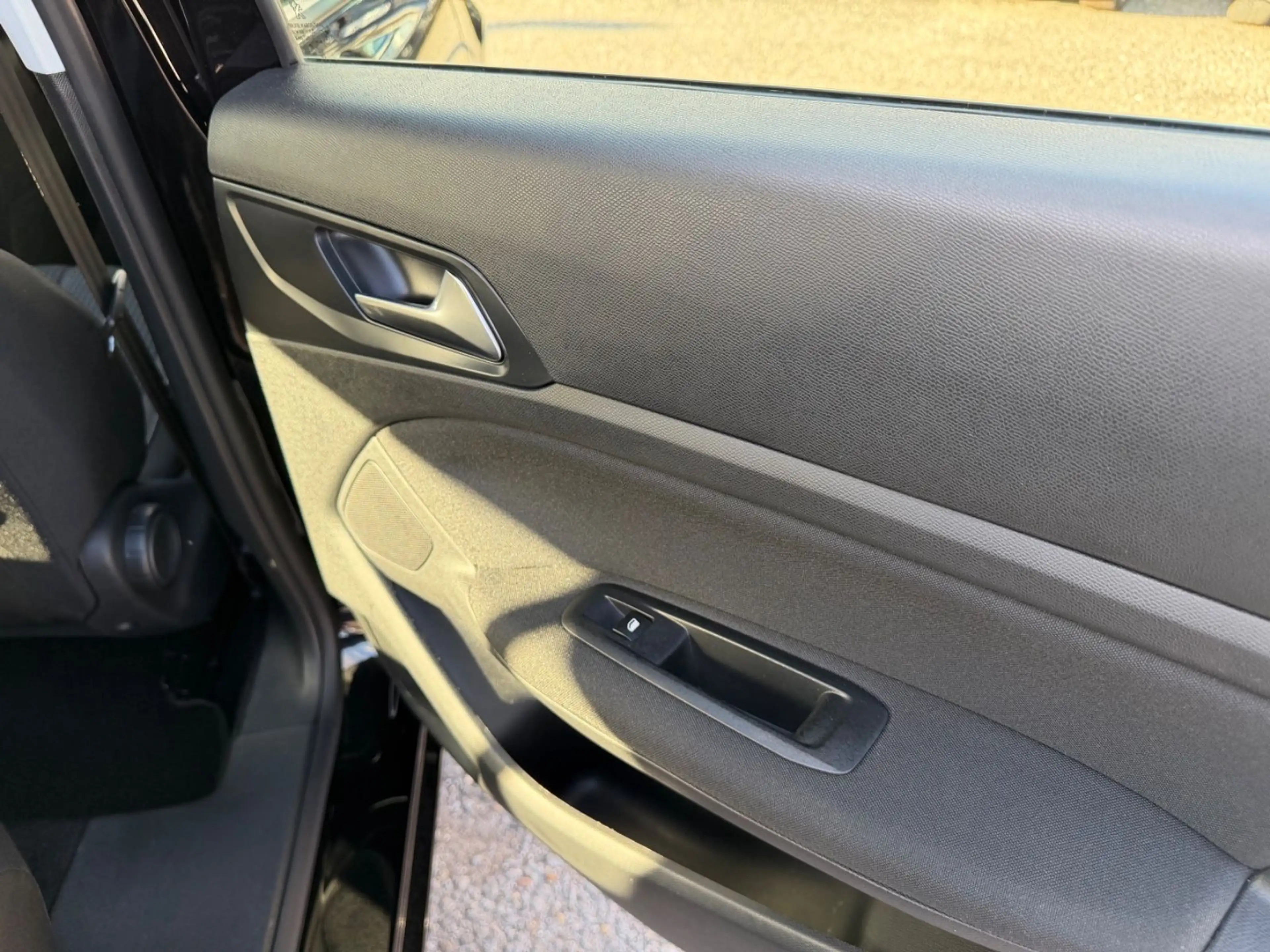 Peugeot 308 Active Kamera LED 1.Hand Navi Euro6 SHG — photo 13