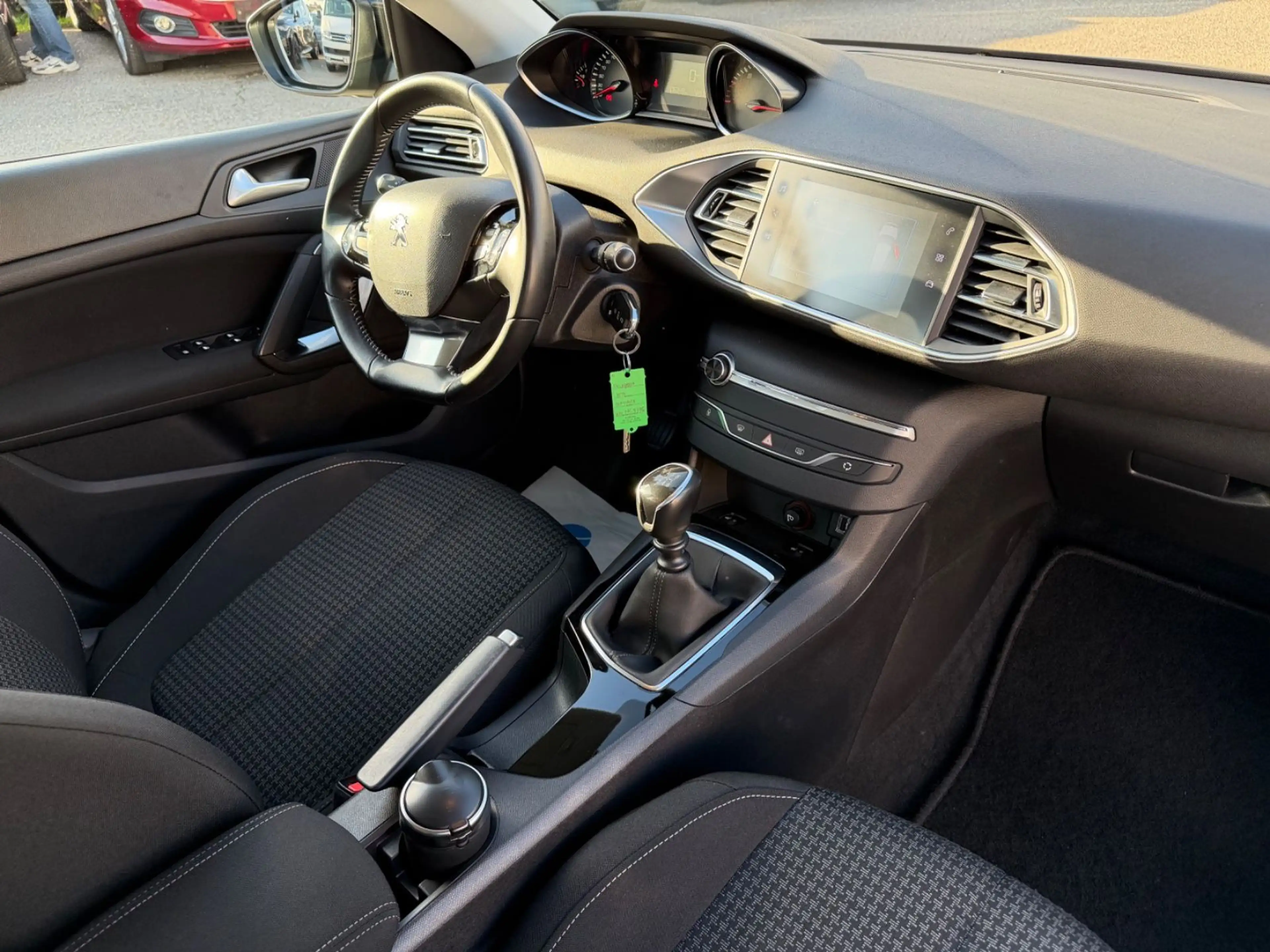 Peugeot 308 Active Kamera LED 1.Hand Navi Euro6 SHG — photo 6