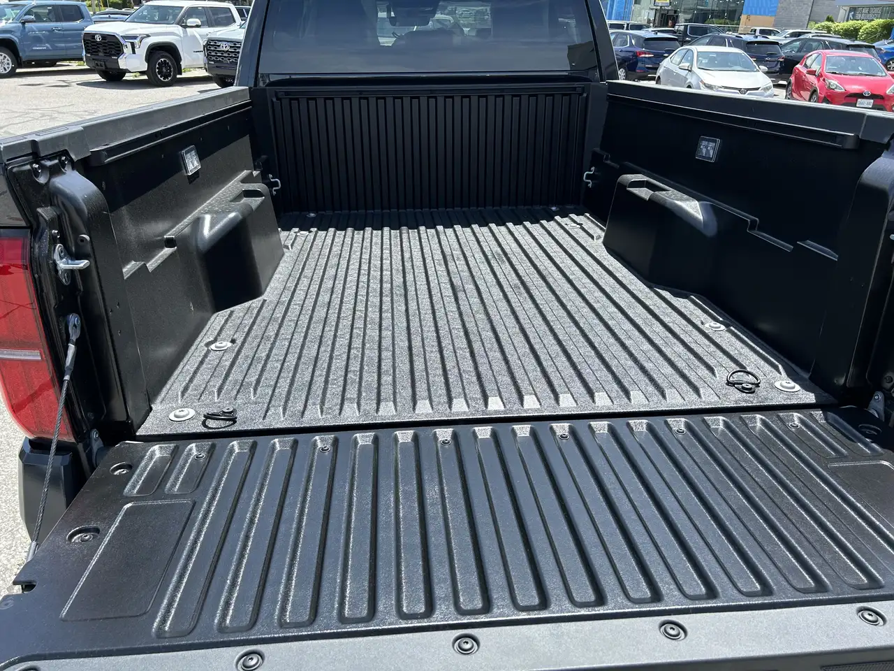 Toyota Tacoma снимка Toyota Tacoma