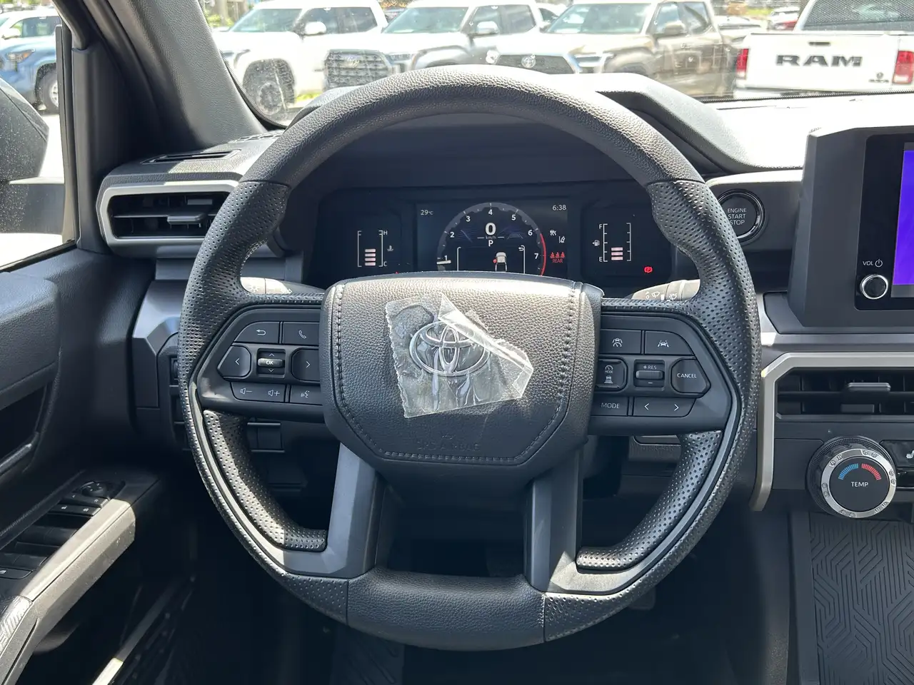 Toyota Tacoma снимка Toyota Tacoma