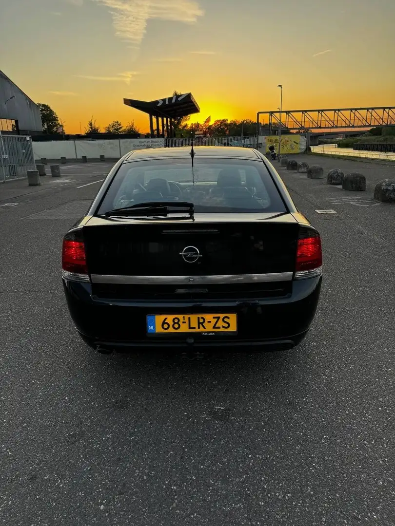 Opel Vectra 1.8 GTS - 2