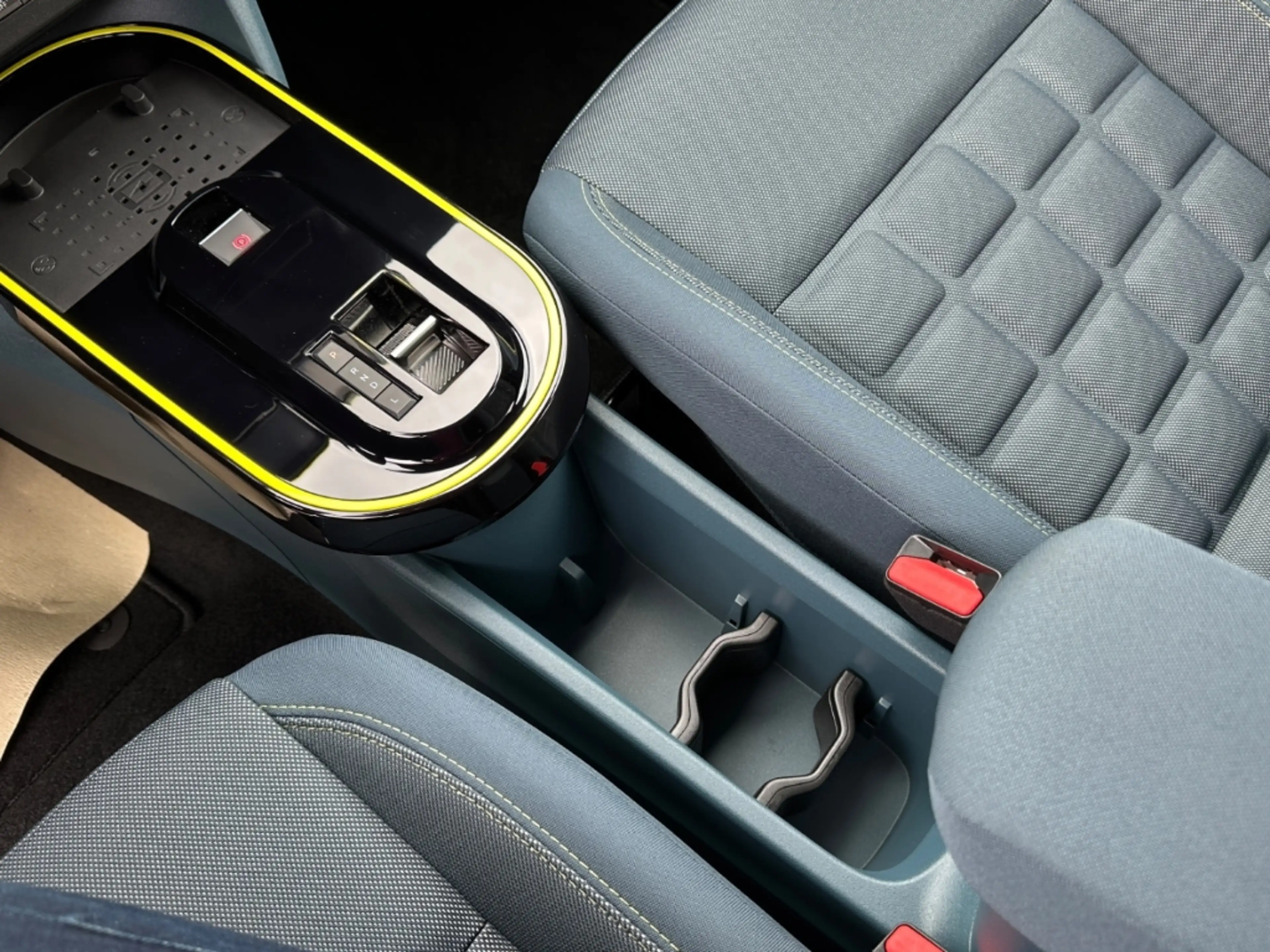 Fiat Grande Panda 1.2 Turbo La Prima Klima Rfk LED — photo 13