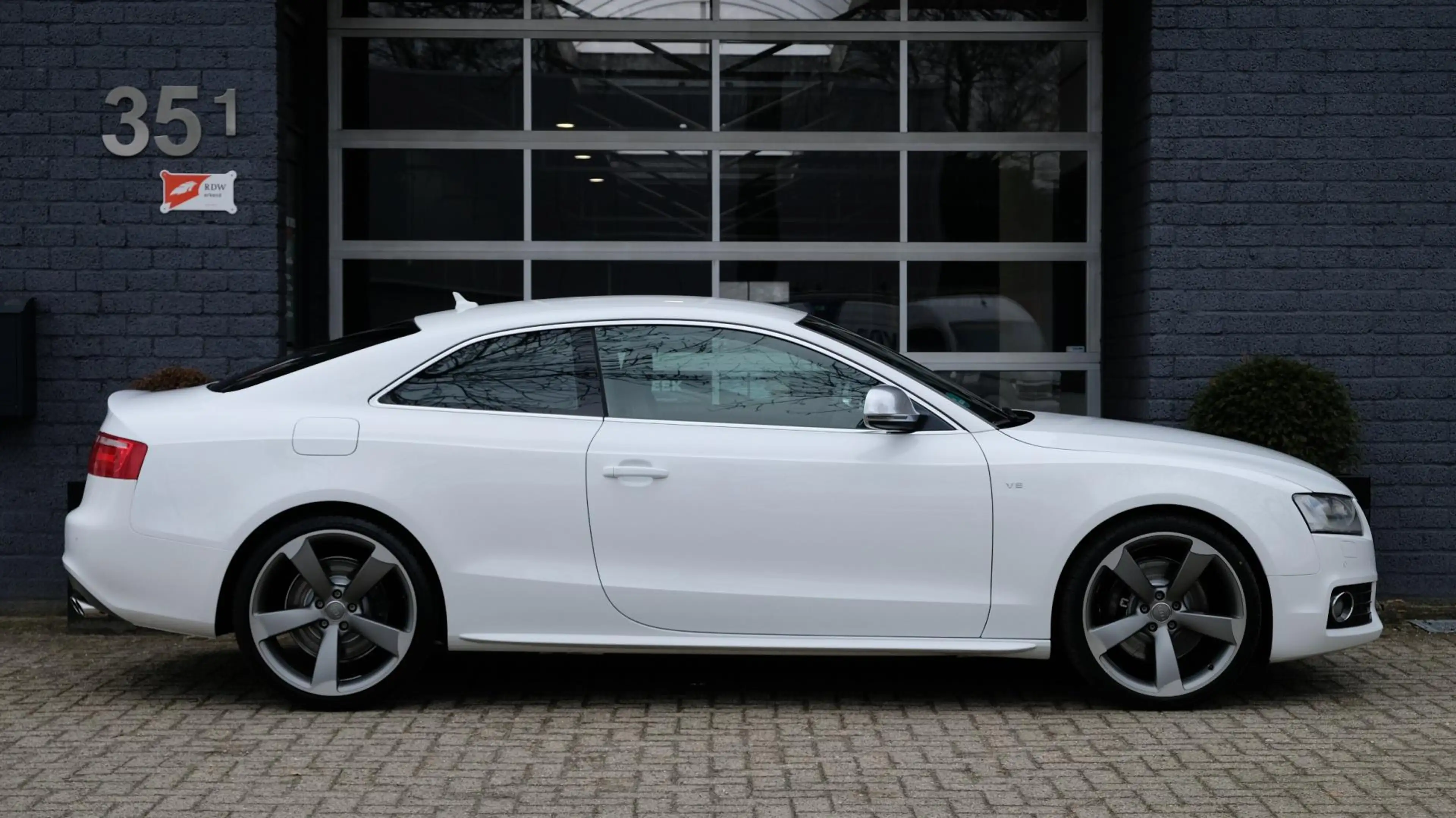 Audi S5 Coupé 4.2 FSI quattro 354PK 20inch RS5 Rotor — photo 5