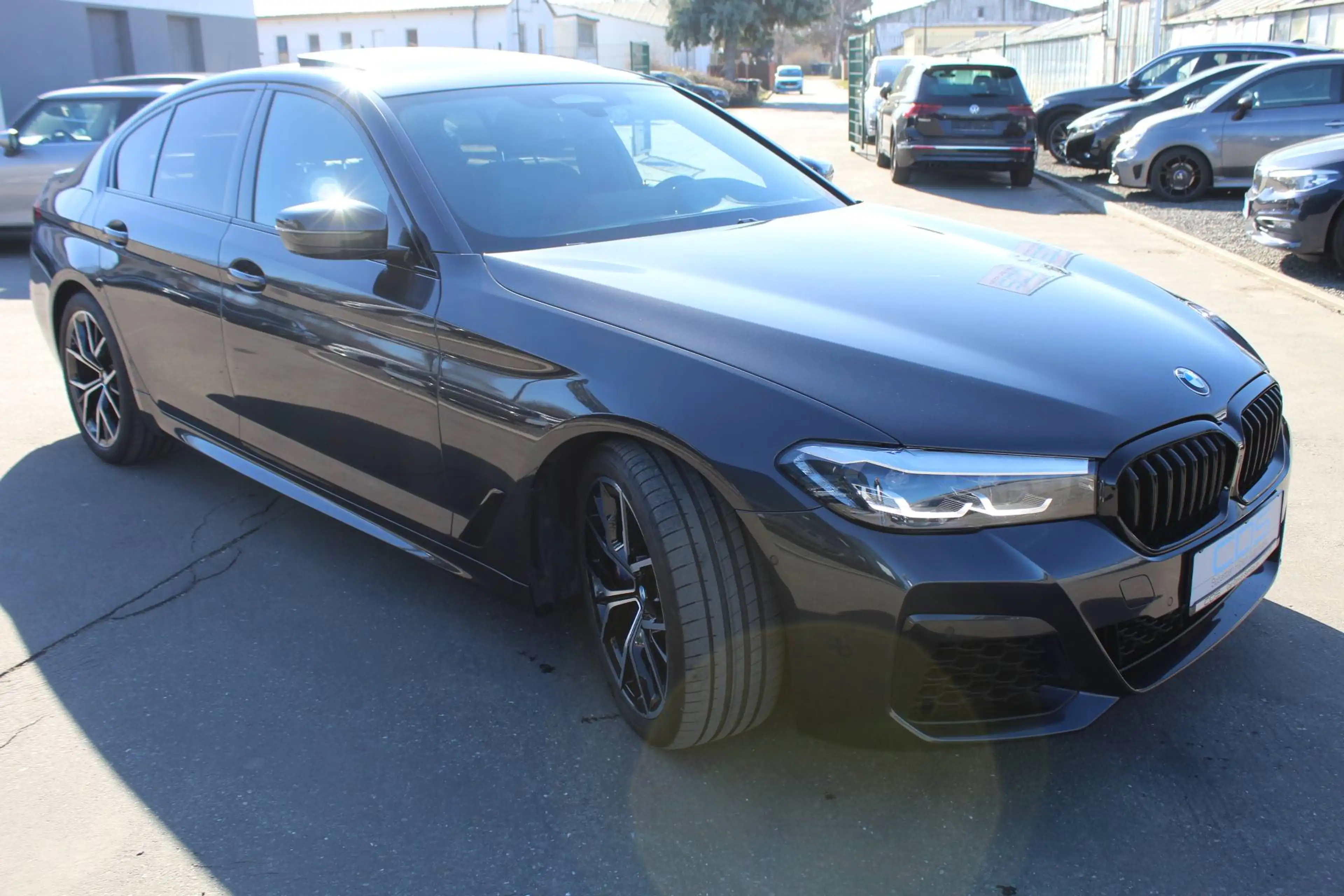 BMW M550 i xDrive Limo. M+HUD+Standh.+H&K+Komfortsitz — photo 11