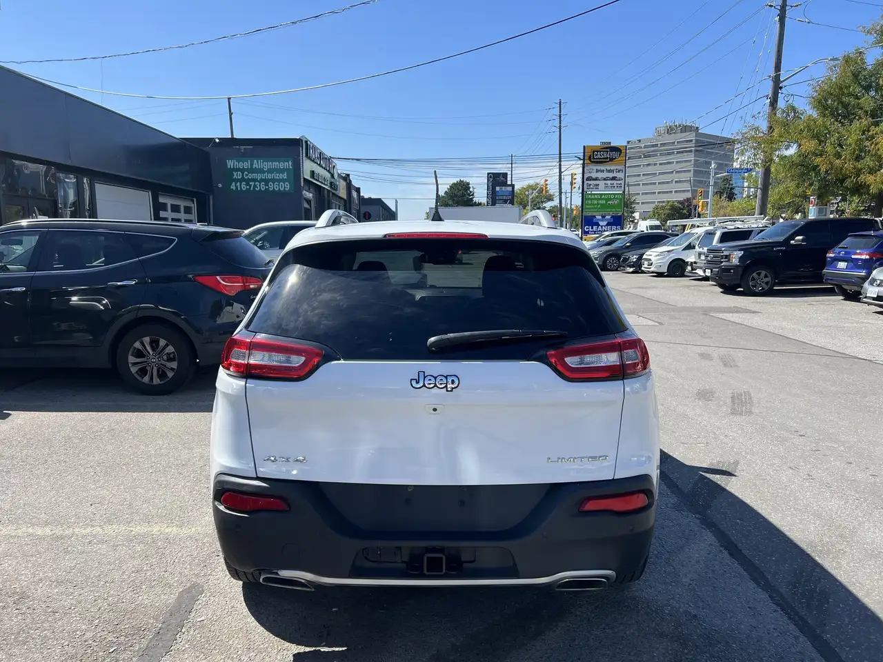Jeep Cherokee photo Jeep Cherokee