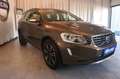 Volvo XC60 2.4 D4 Momentum AWD *Navi-AHK-Kamera* Braun - thumbnail 4