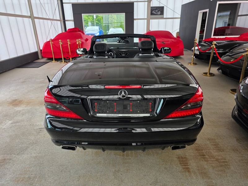 Mercedes-Benz SL 350 — photo 6