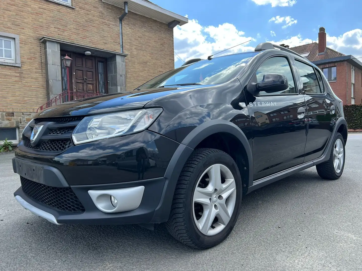Dacia Sandero Stepway 0.9 TCe Noir - 1
