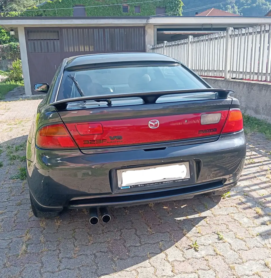Mazda 323F Lantis 2.0 24v GT, foto 5