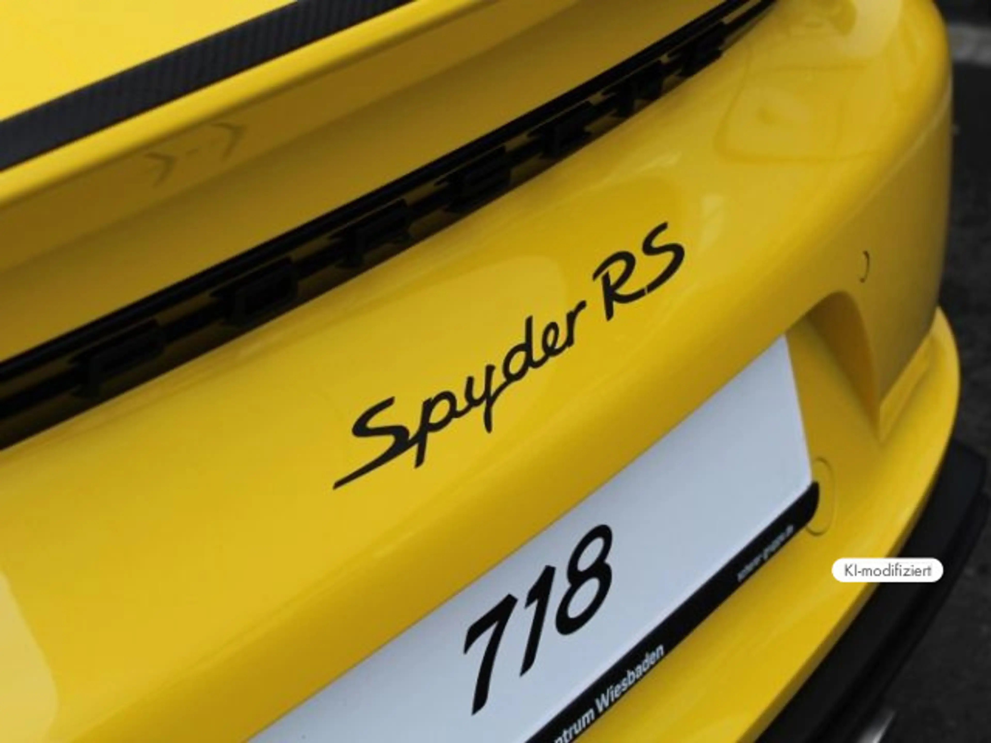 Porsche 718 Spyder RS — photo 13