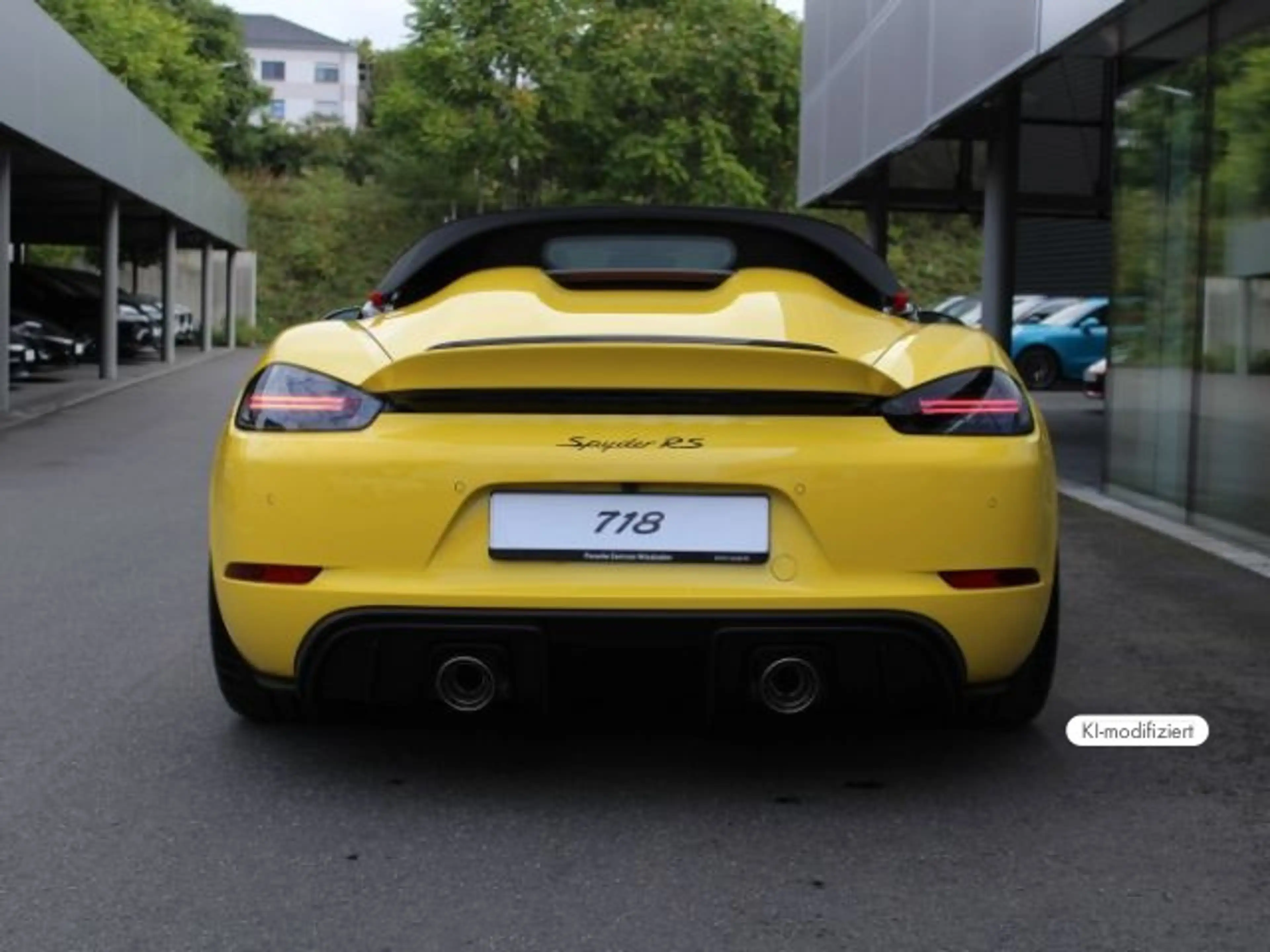 Porsche 718 Spyder RS — photo 11