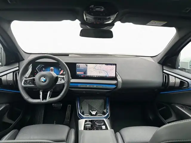 BMW X3 view 9