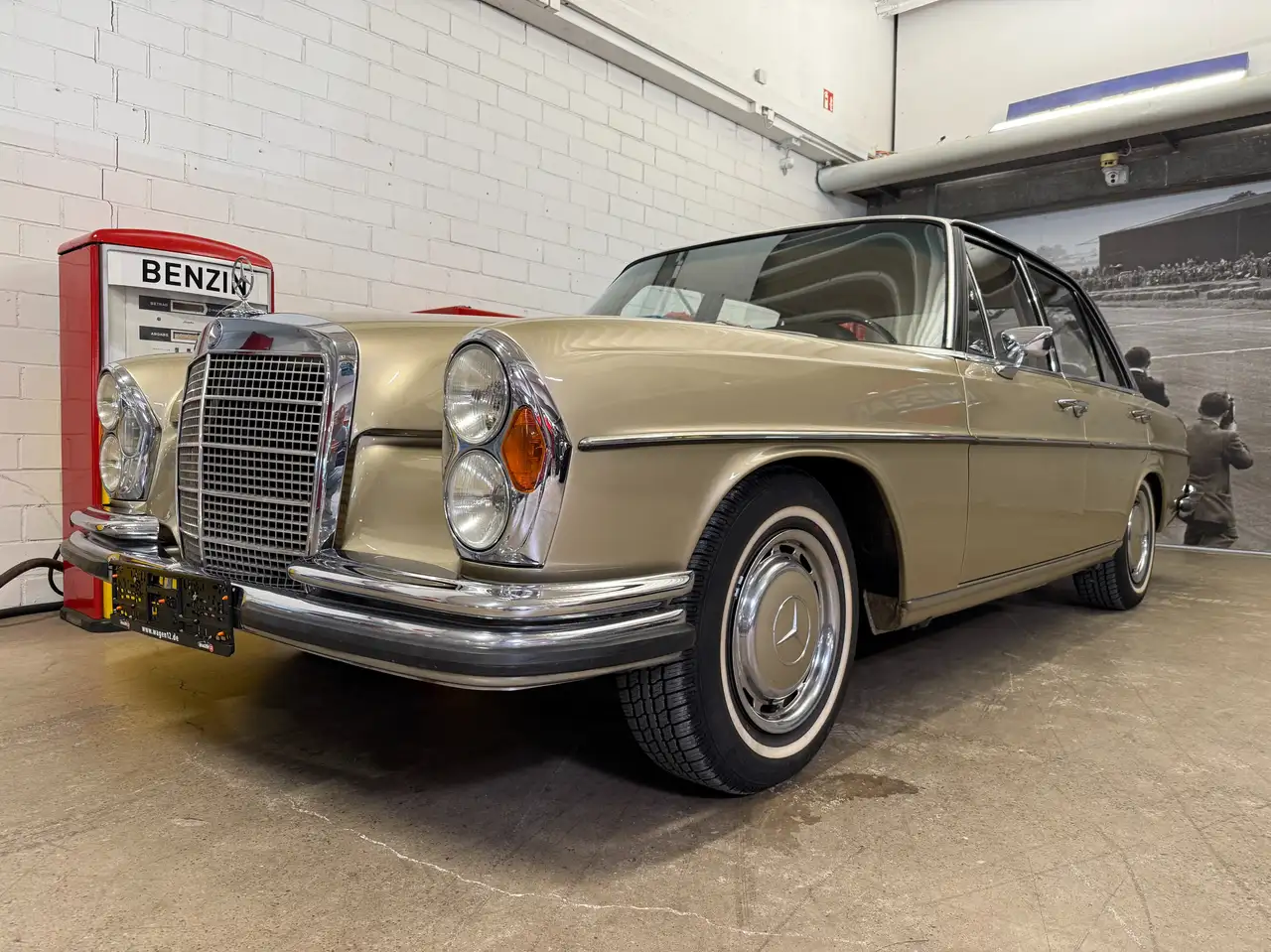 Mercedes-Benz 280 SE/8, foto 2