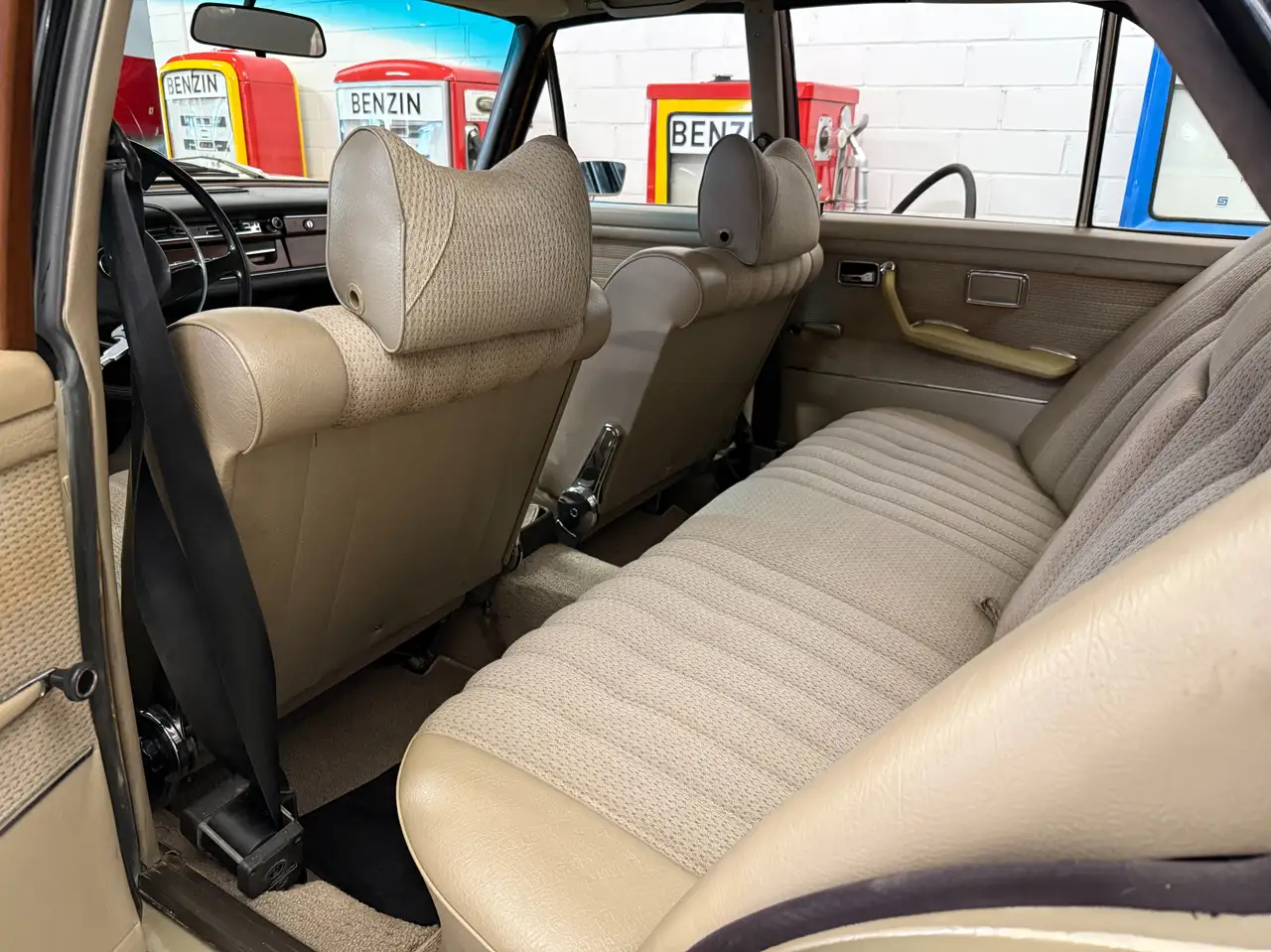 Mercedes-Benz 280 SE/8, foto 11