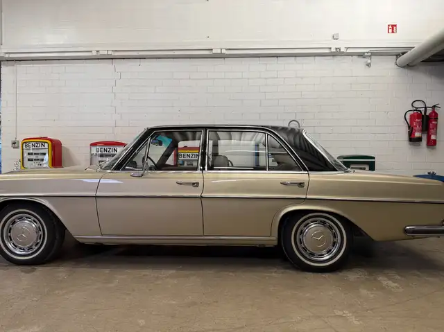Mercedes-Benz 280 SE/8