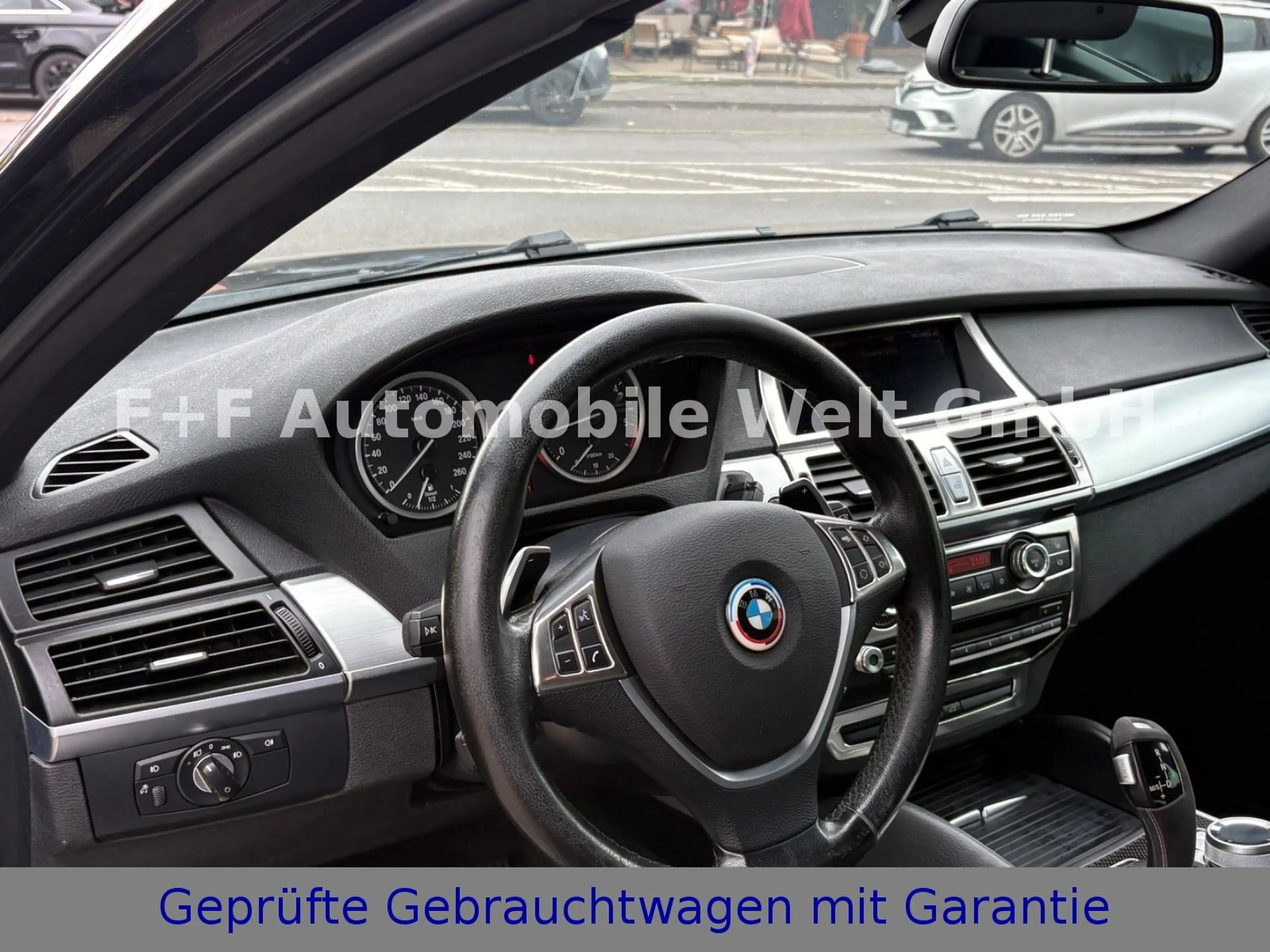 BMW X6 xDrive 40 d*SOUNDGENERATOR*22 ZOLL*4-SITZER* — photo 8