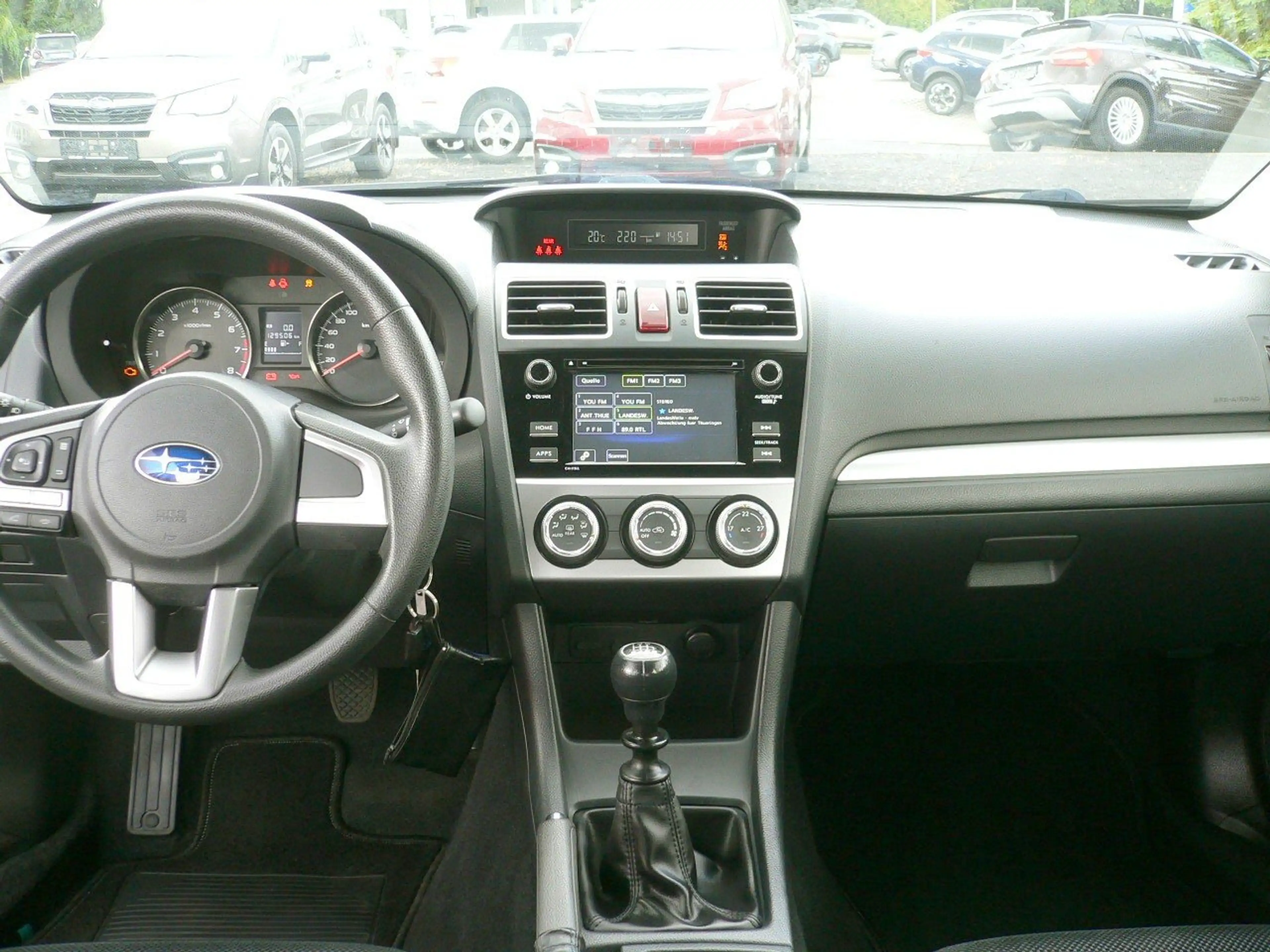 Subaru XV XV 2.0i Active mit Schaltgetriebe — photo 6