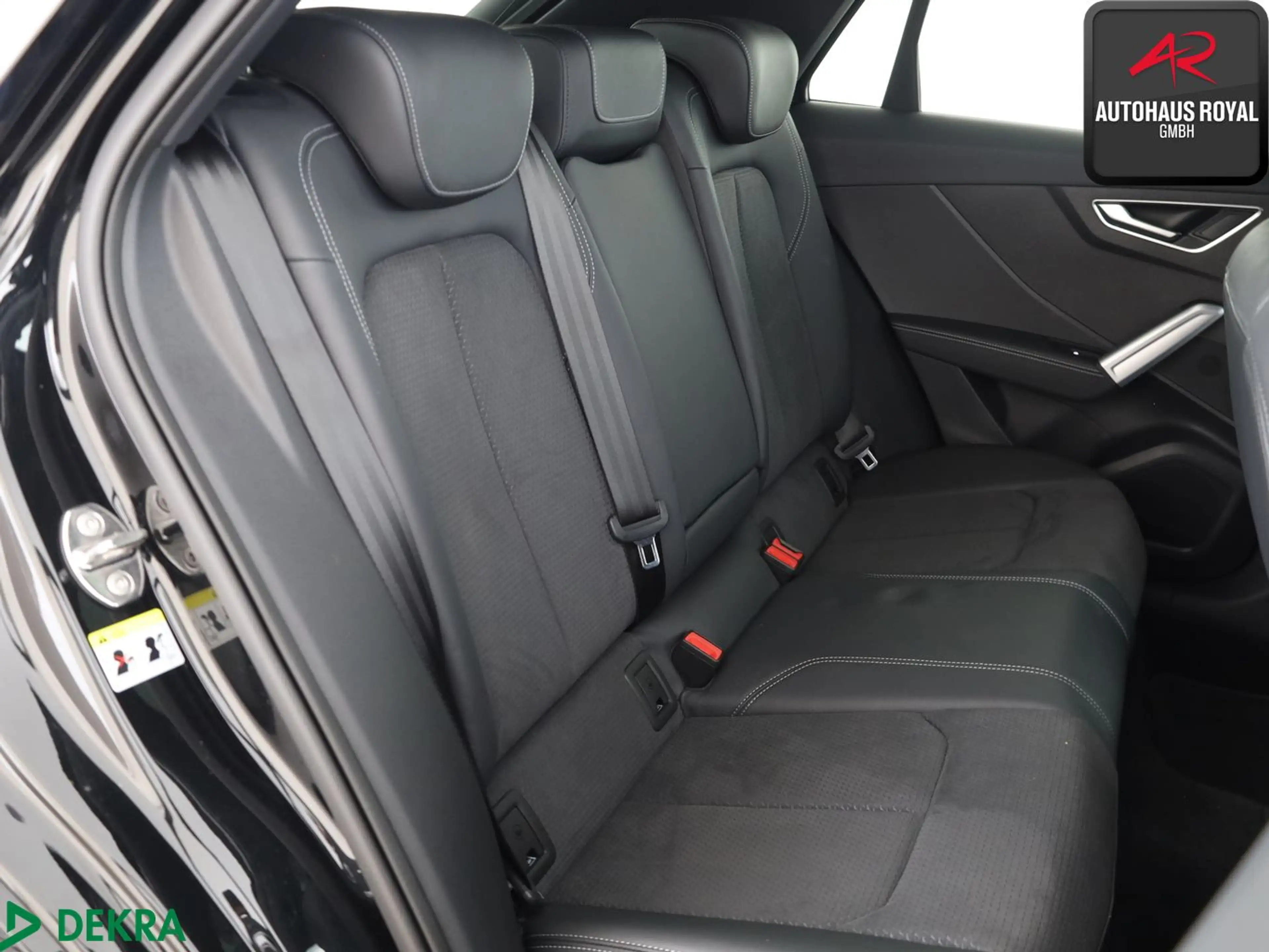 Audi SQ2 2.0 TFSI qu MATRIX,SONOS,PANO,KEYLESS,ACC,SH — photo 12