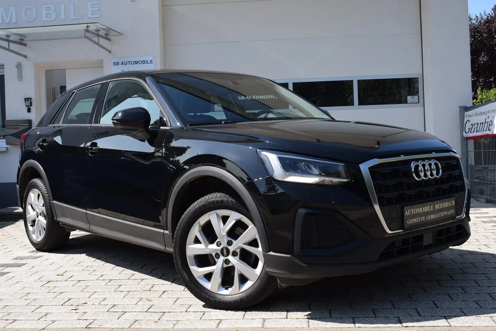 Audi Q2 35 TFSI S-Tronic Navi/Cam/Led/SHZ/ALU/ Noir - 1