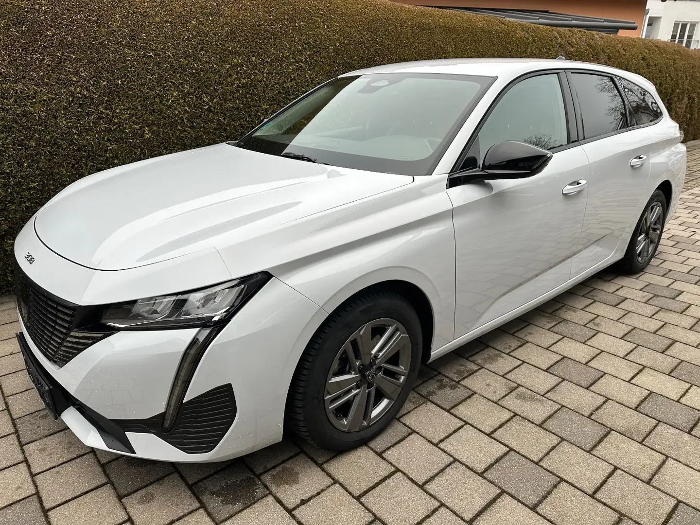 Peugeot 308 BlueHDi 130 EAT8 Allure SW ACC LED Blanc - 2