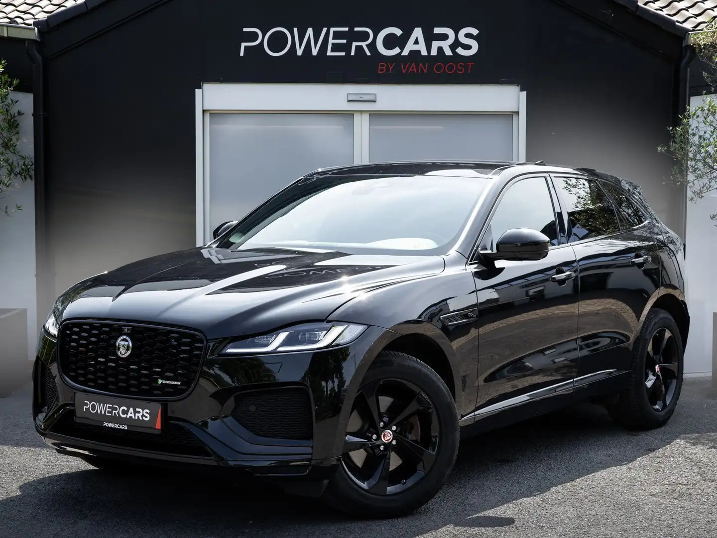 Jaguar F-Pace R-Dynamic | AWD | Black Pack | Leder | 360 | Noir - 1