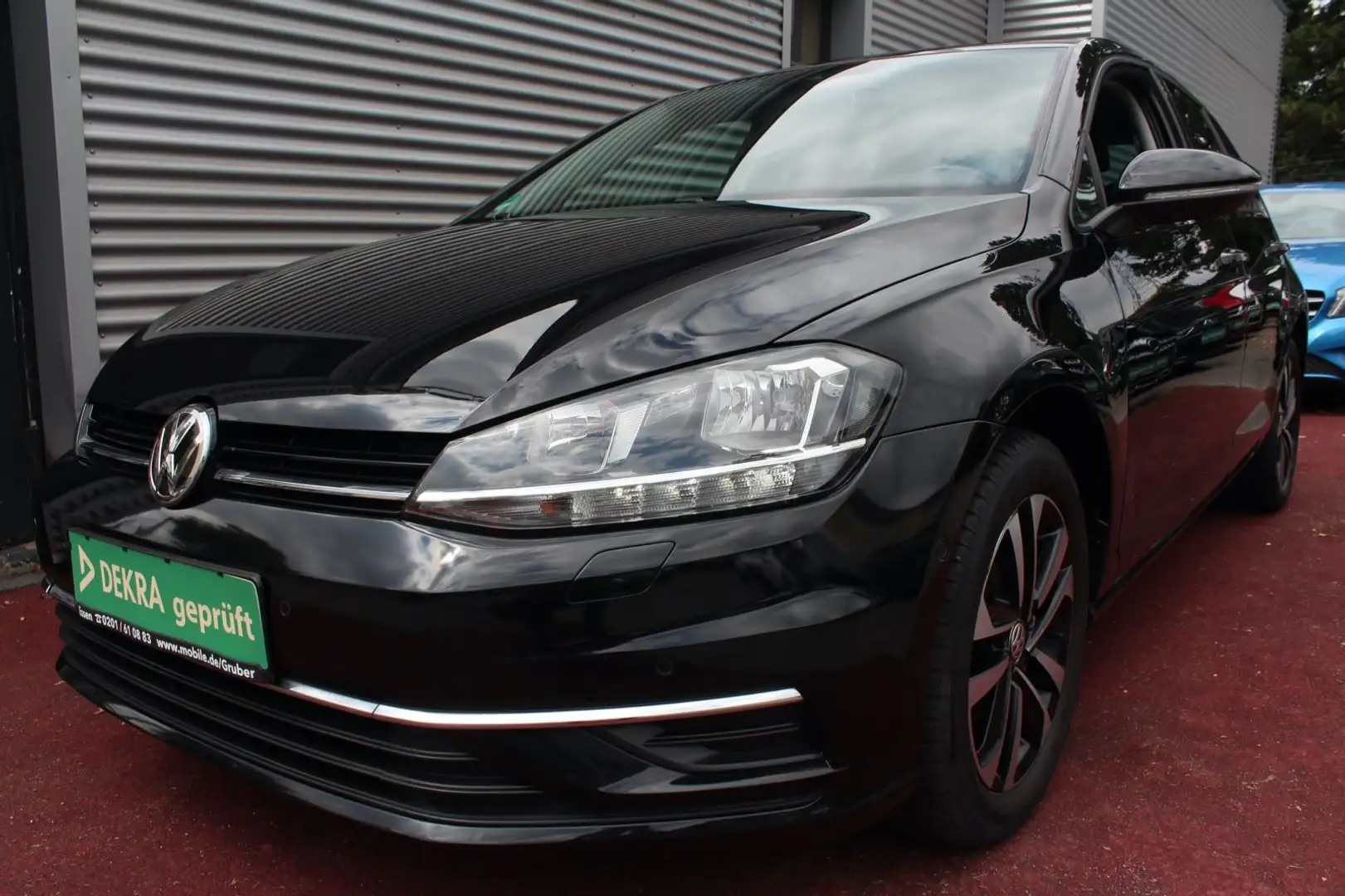 Volkswagen Golf GOLF VII IQ.DRIVE KLIMA NAVI 2.Hand Negro - 1