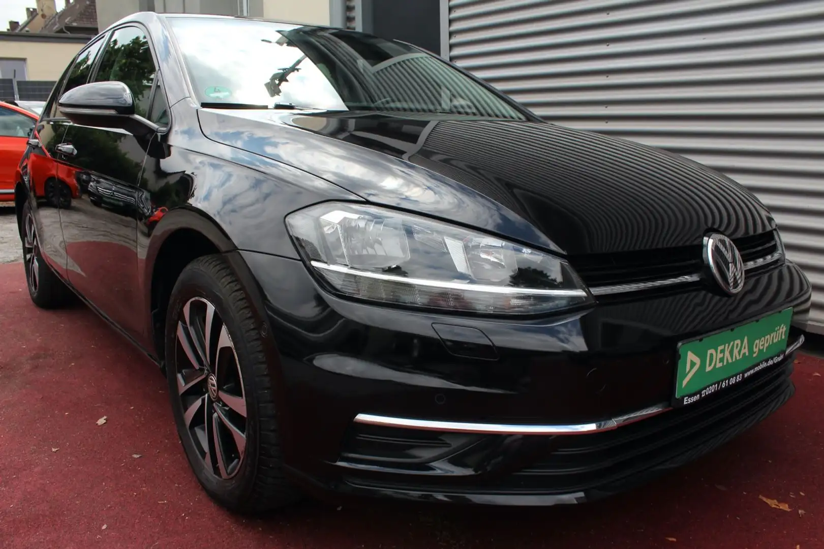 Volkswagen Golf GOLF VII IQ.DRIVE KLIMA NAVI 2.Hand Negro - 2