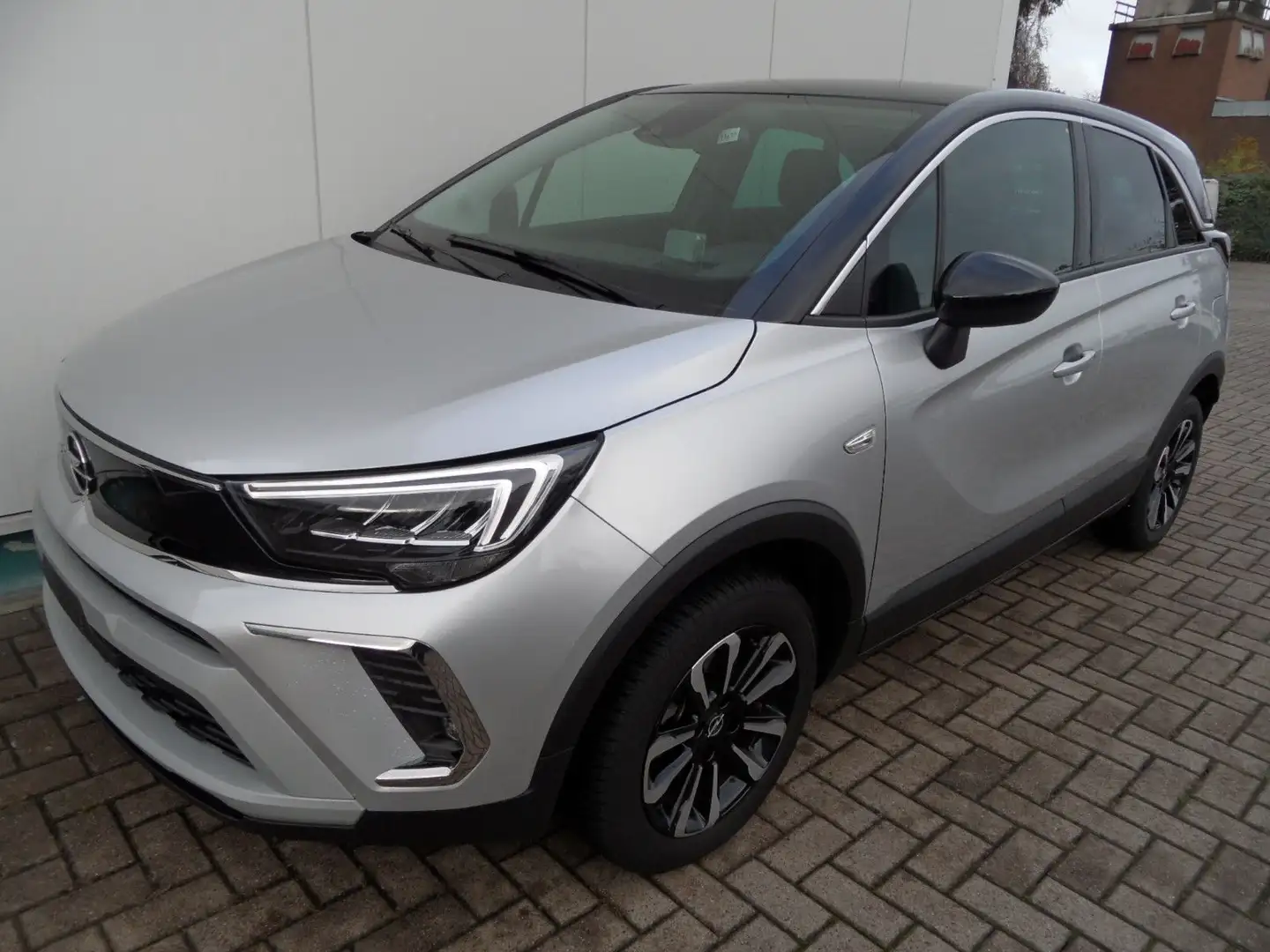 Opel Crossland X Crossland 1,2 Elegance+Navi+Kamera+Automatik Silber - 1
