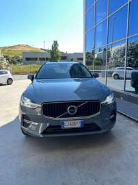 2022 2.0 b4 Momentum Pro awd auto