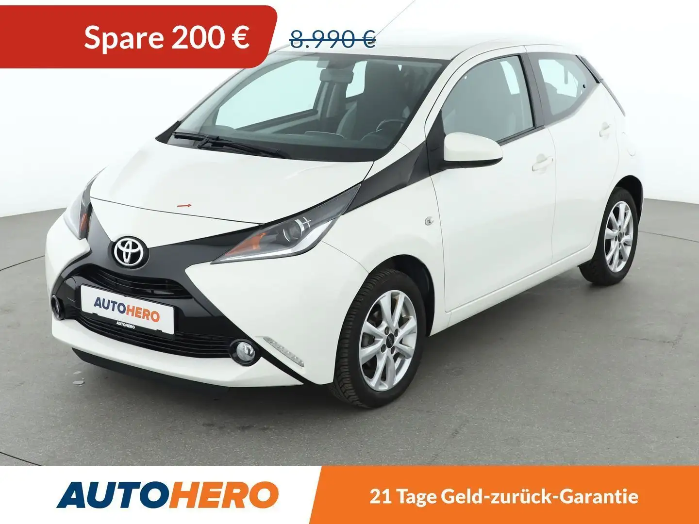 Toyota Aygo 1.0 X-Play Touch*TEMPO*CAM*KLIMA*GARANTIE* Weiß - 1