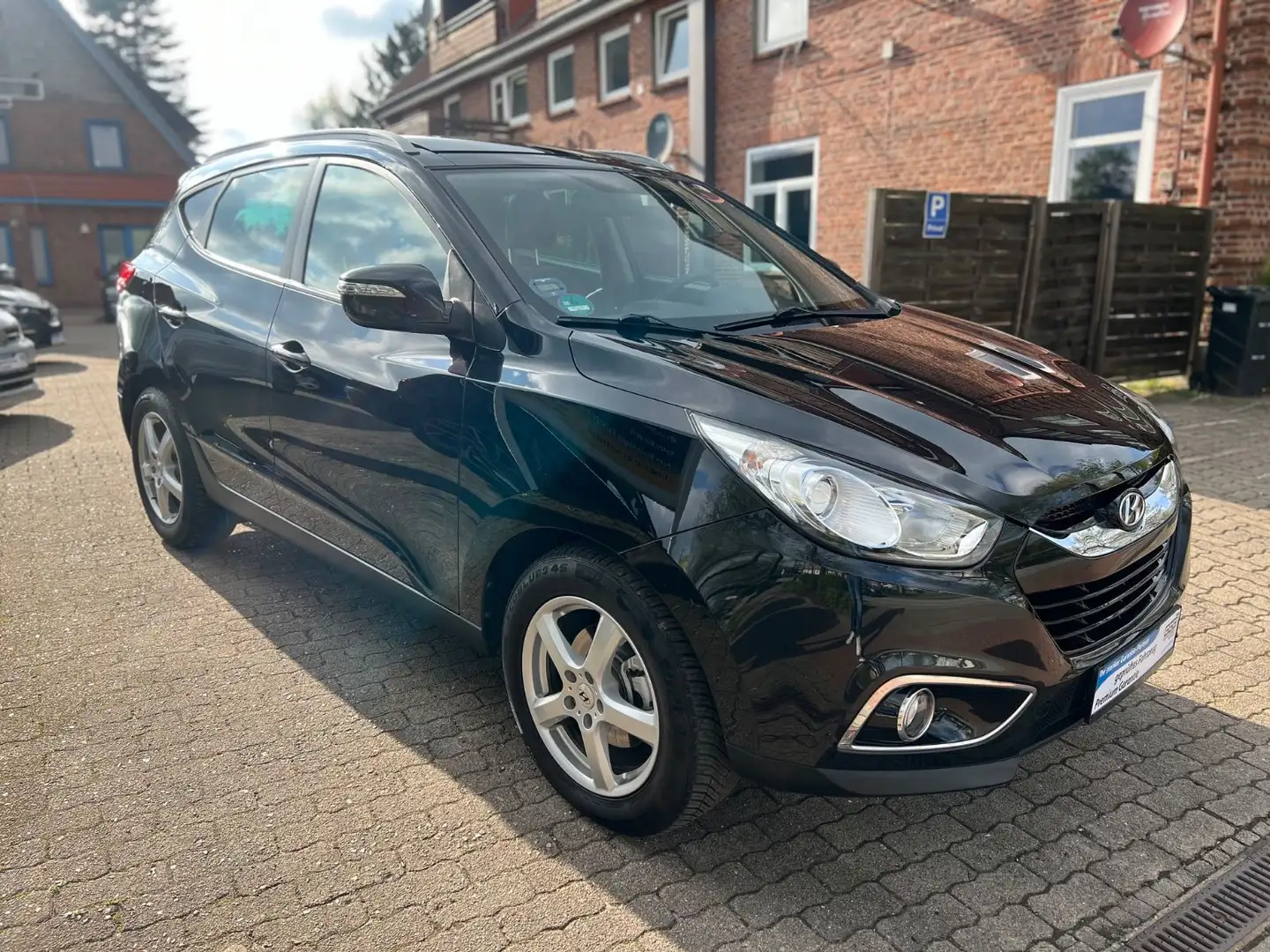 Hyundai iX35 Premium AWD+Sith+Kamera+Navi+++ Nero - 1