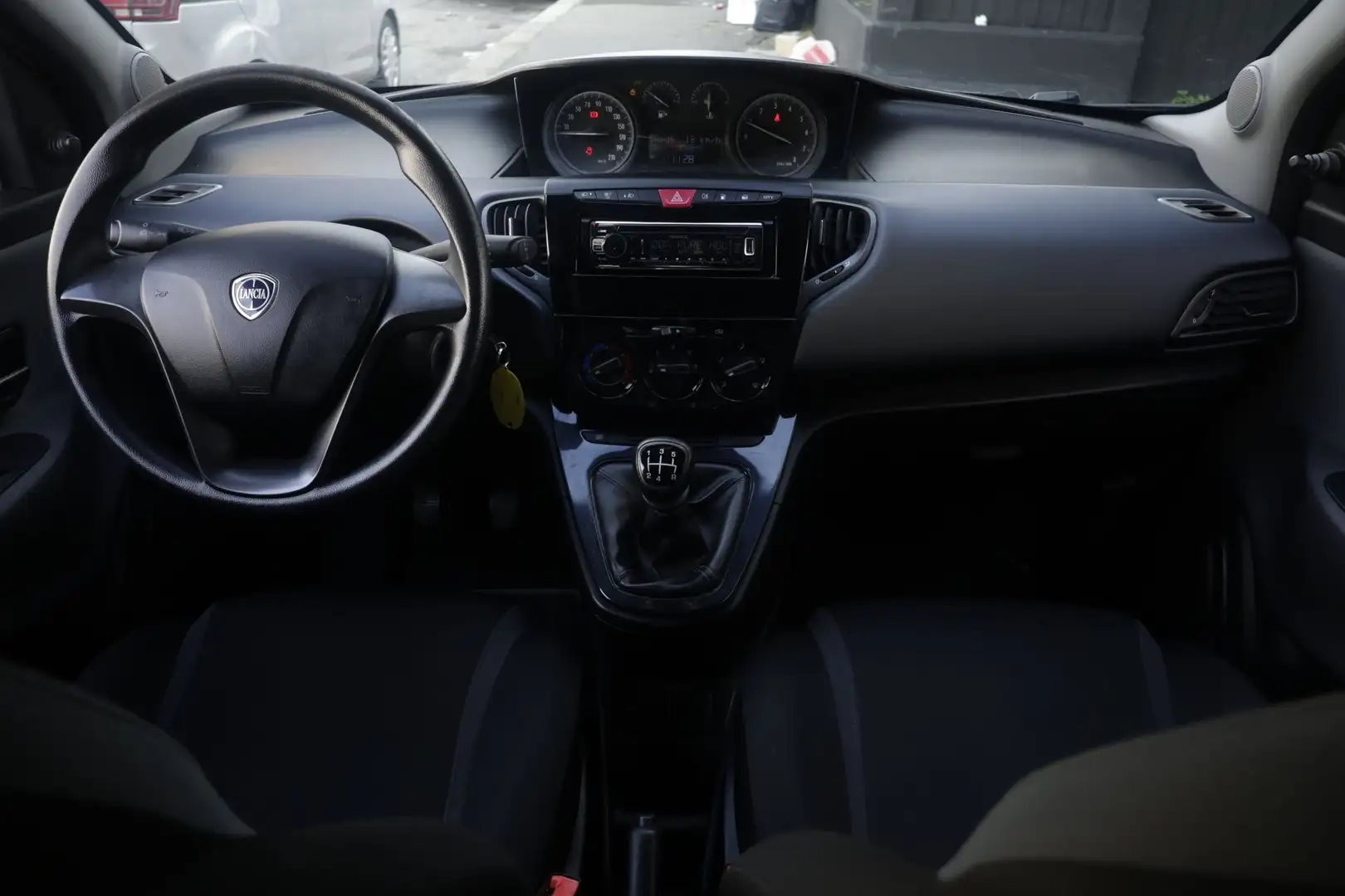 Lancia Ypsilon Lancia Ypsilon 1.2 69 CV 5 porte GPL Ecochic Gold Rouge - 2