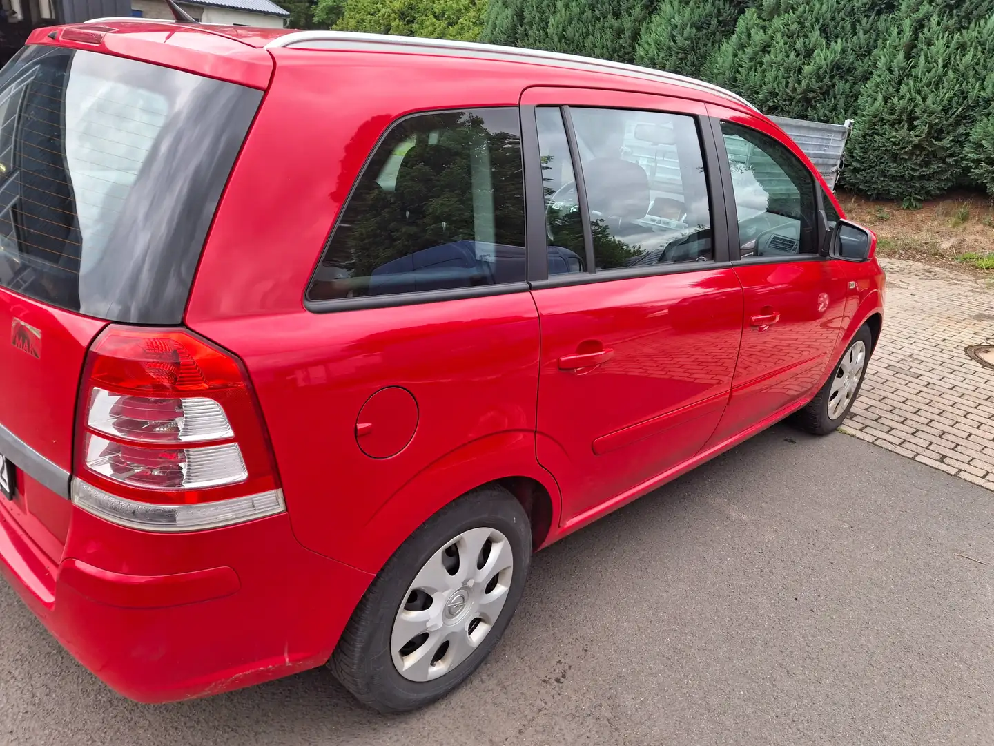 Opel Zafira 1.8 Family Rot - 2
