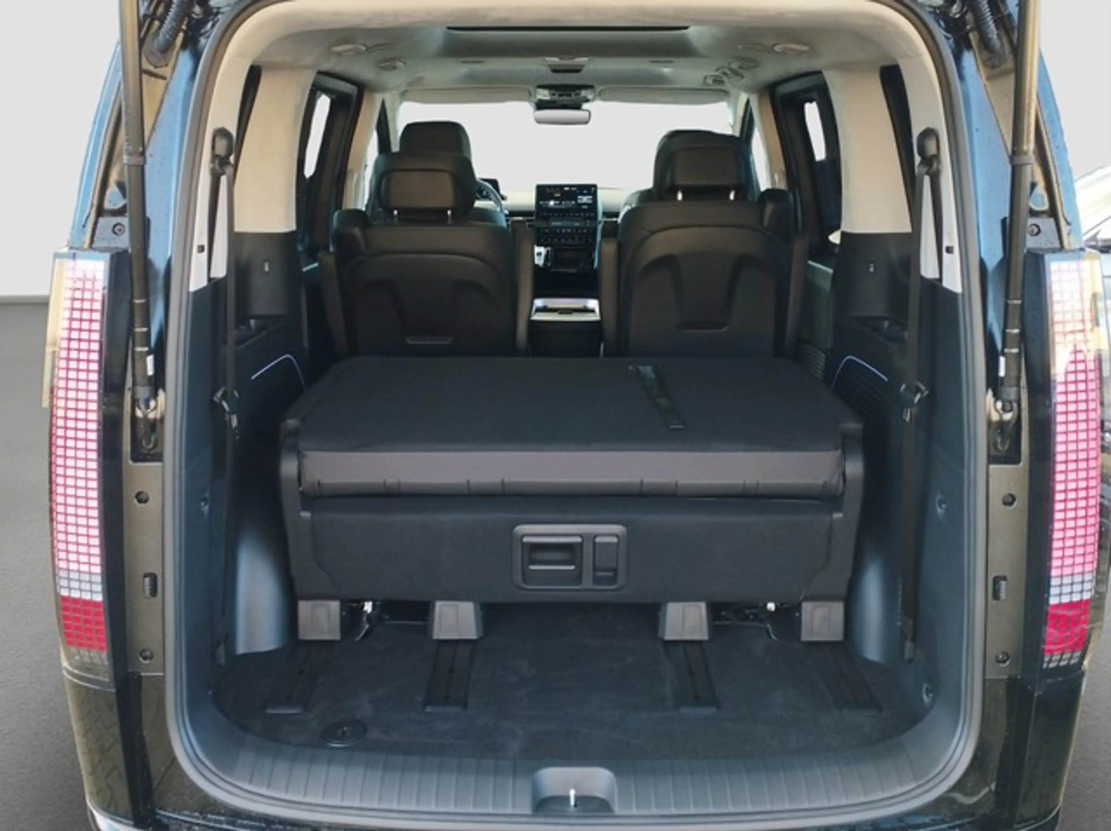 Hyundai STARIA Hybrid 1.6 T-GDI 2WD Signature Panoramadach — photo 14
