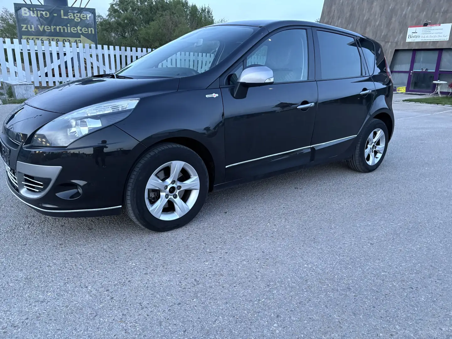 Renault Scenic Scénic III TomTom Edition 1,5 dCi DPF - 1