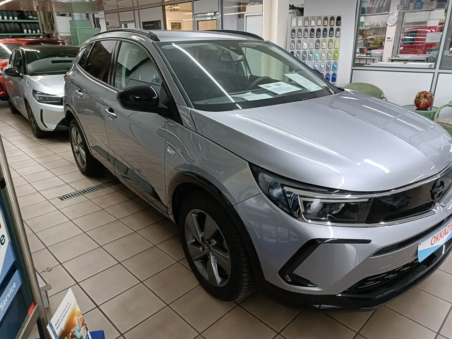 Opel Grandland Grandland GS 1.2 manueel 130pk navi **OVERNAME** Gris - 2
