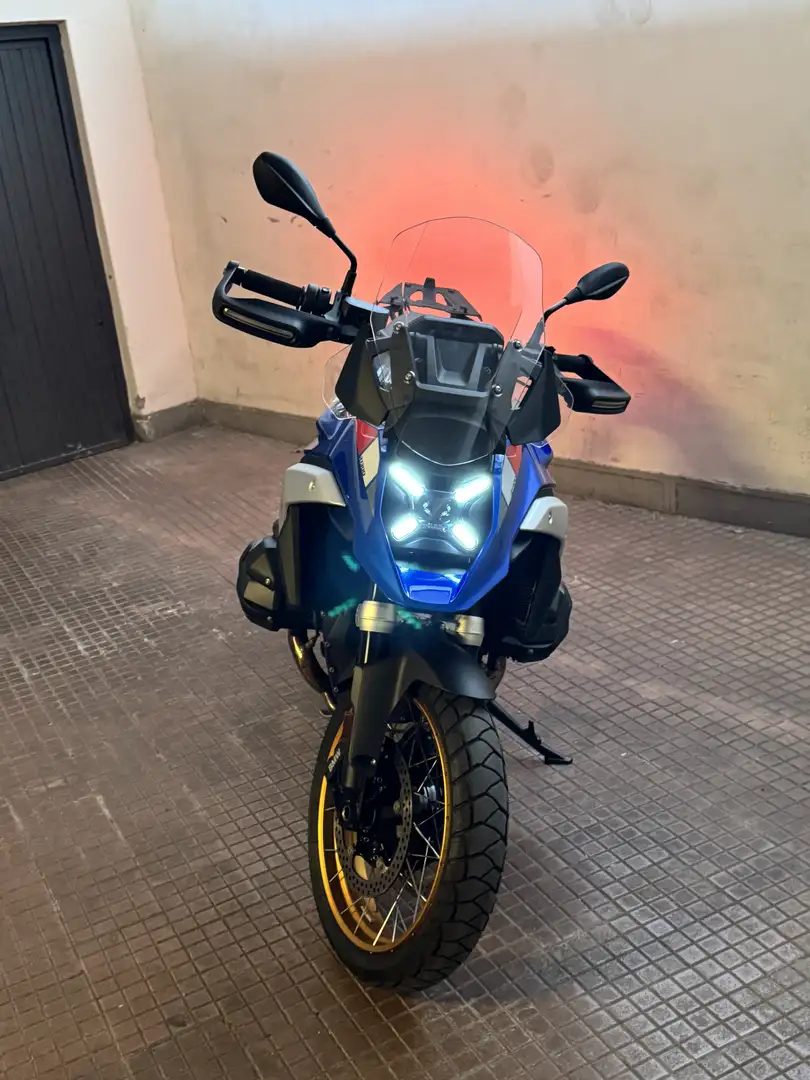 BMW R 1300 GS trophy - 1