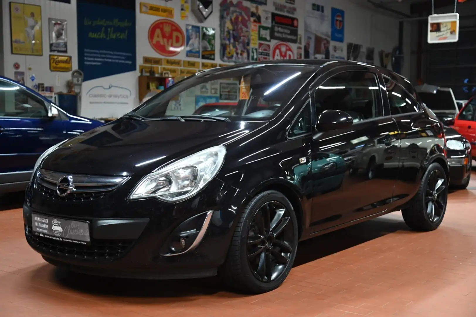 Opel Corsa D Color Edition *GEPRÜFTE INZAHLUNGNAHME* Schwarz - 1