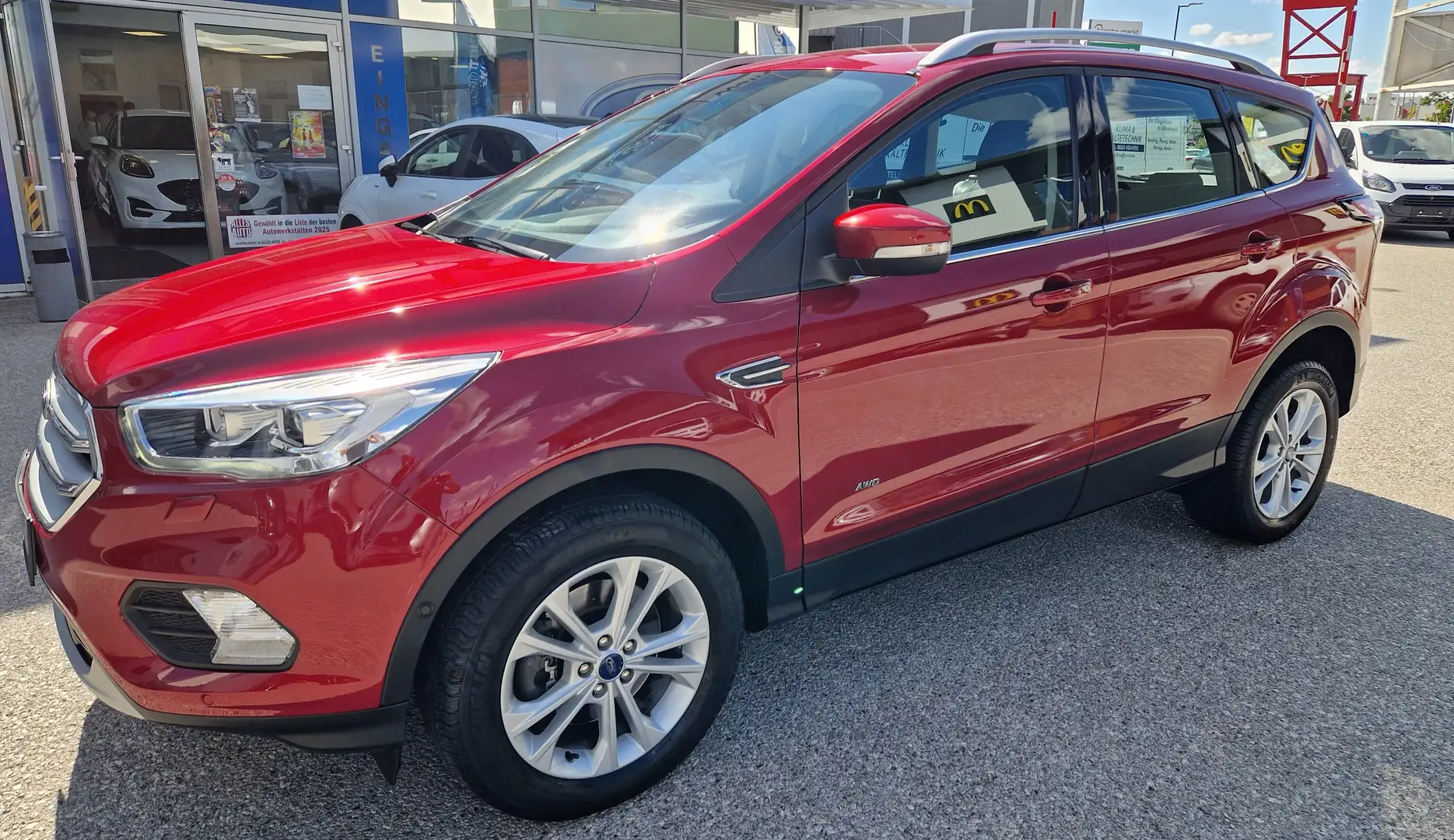 Ford Kuga Titanium - 1