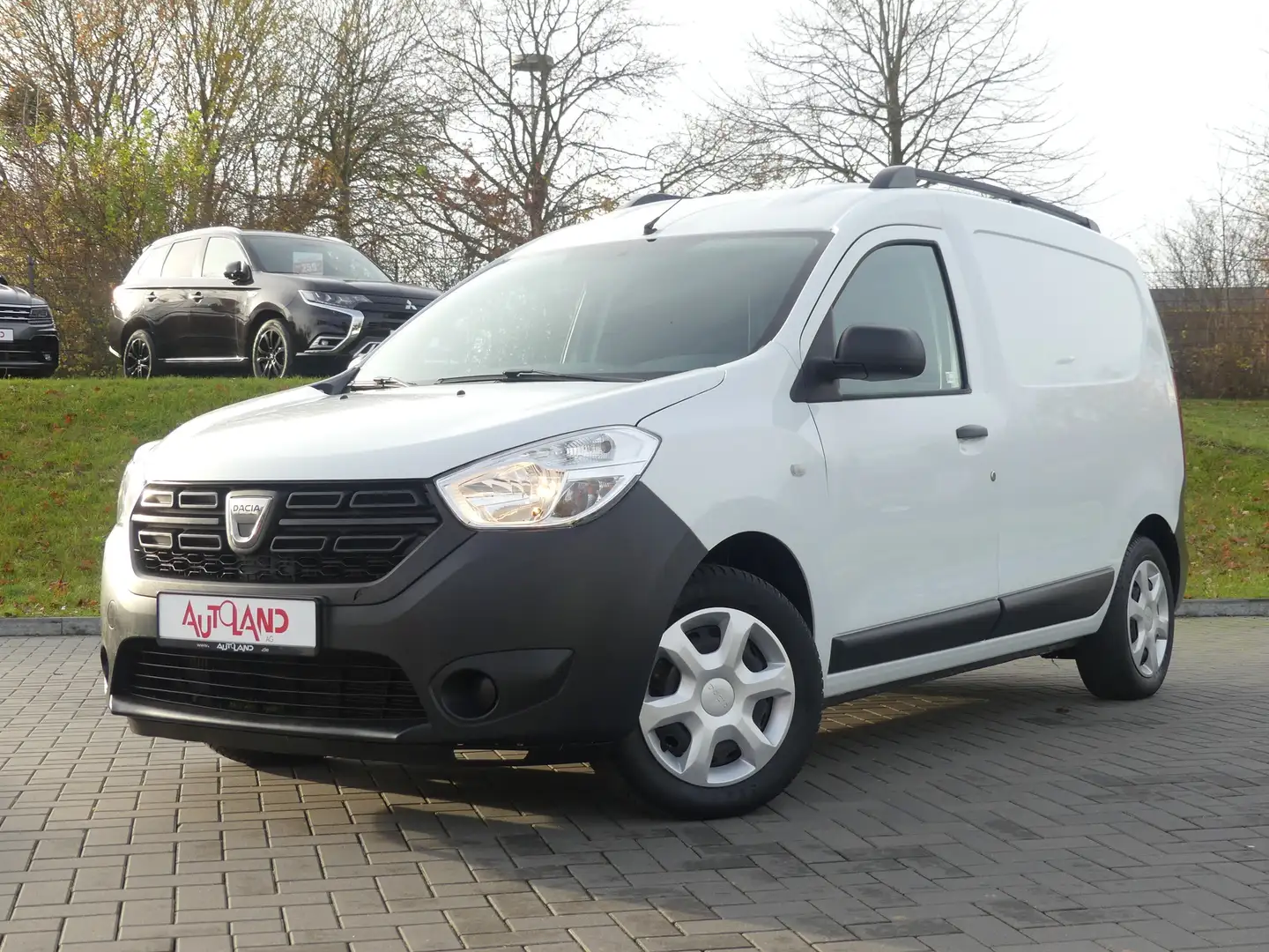 Dacia Dokker Express 1.5 Essential Navi Tempomat AHK Blanc - 2