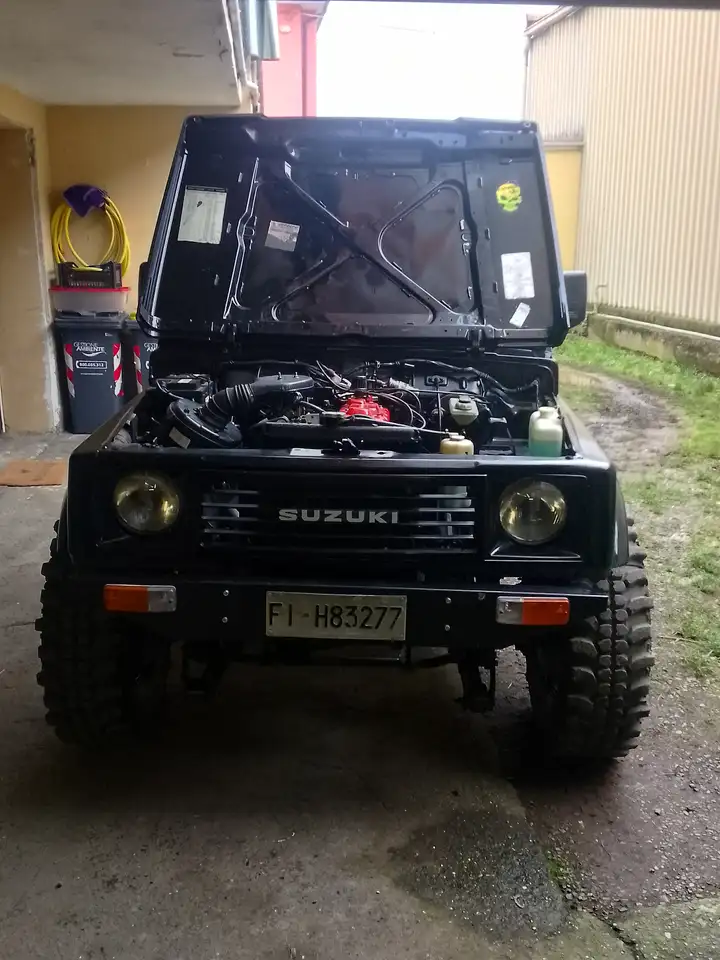 Suzuki Samurai