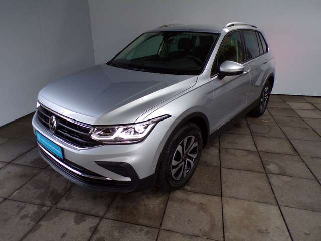 Volkswagen Tiguan TIGUAN 2.0 TDI DSG ACTIVE AHK+MATRIX+BLIND SPOT