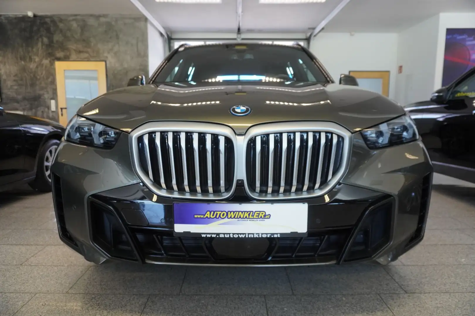 BMW X5 xDrive50e M Sport AHV/Luftf./Sportsitze Bronze - 2